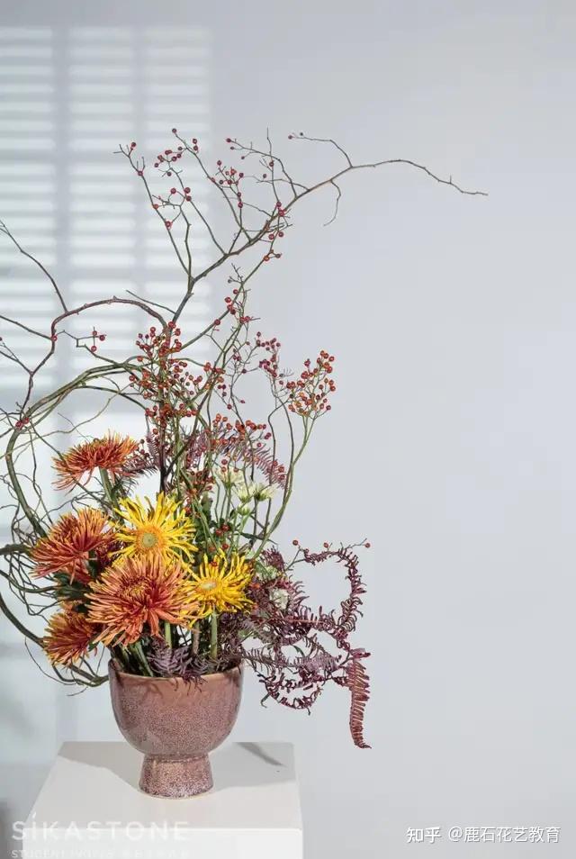 圆满了这些现代作品堪称东方插花的高光时刻