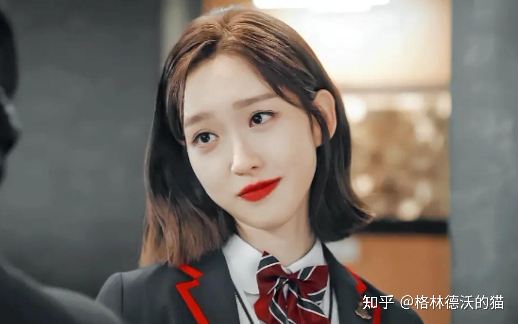 为什么有那么人喜欢顶楼里周锡京