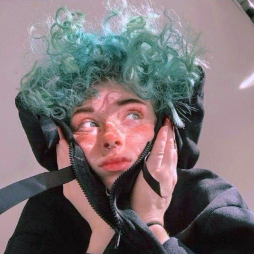 请问有什么可以拿来当微信qq头像的欧美男生头像? - 知乎