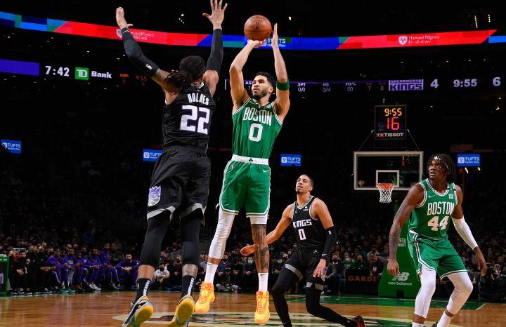 nba直播新闻塔图姆36分布朗3010绿军53分大胜国王