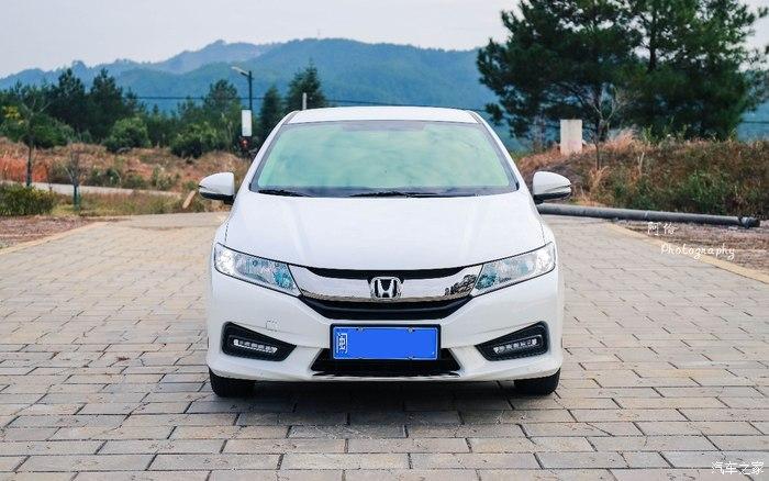 认证车主年终福利热爱我的热爱本田新锋范年终写真欣赏