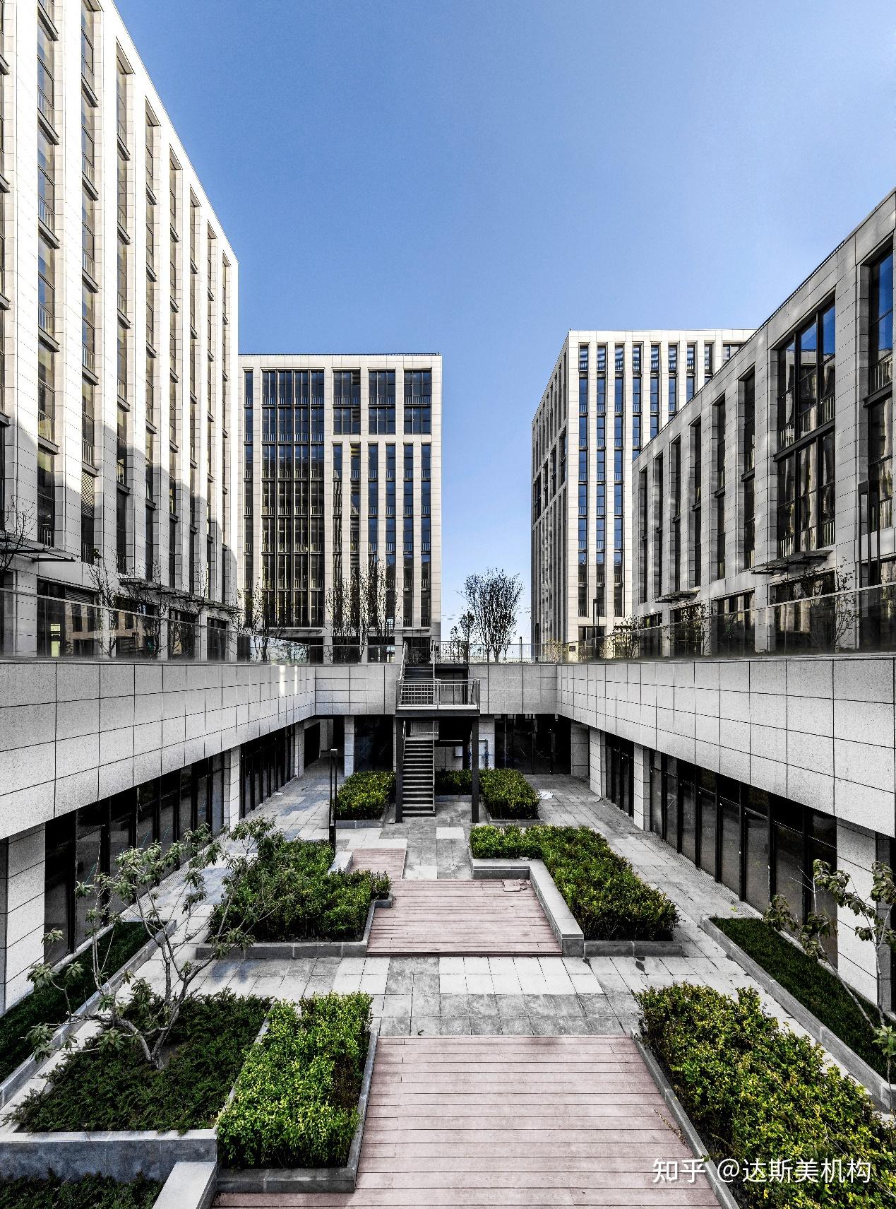 企业总部选址独栋办公的战略智慧