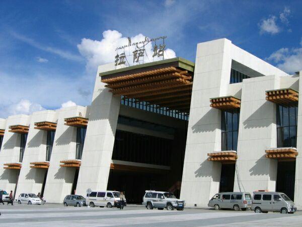 给你印象最深的火车站是哪里