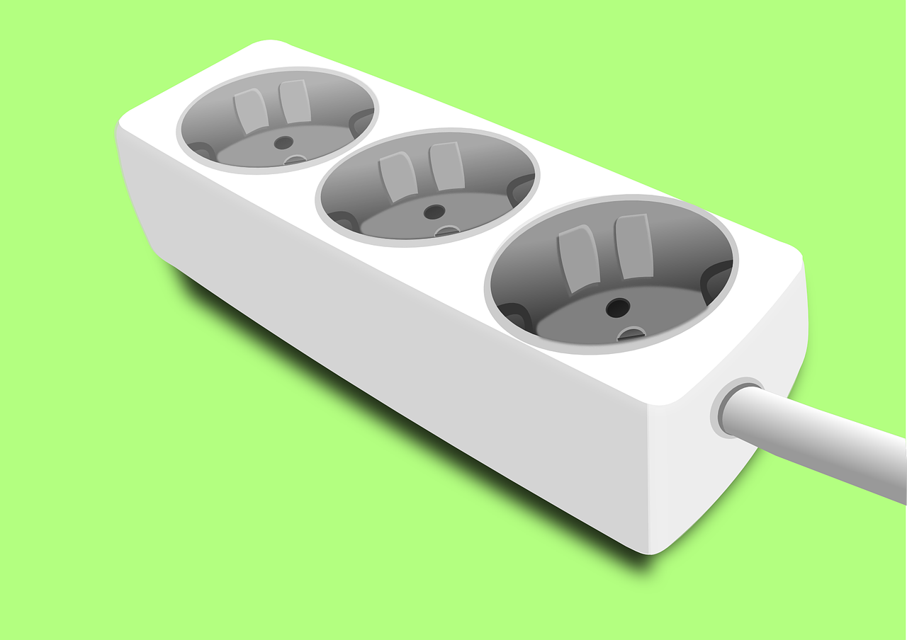 空调插头被烧了怎么办