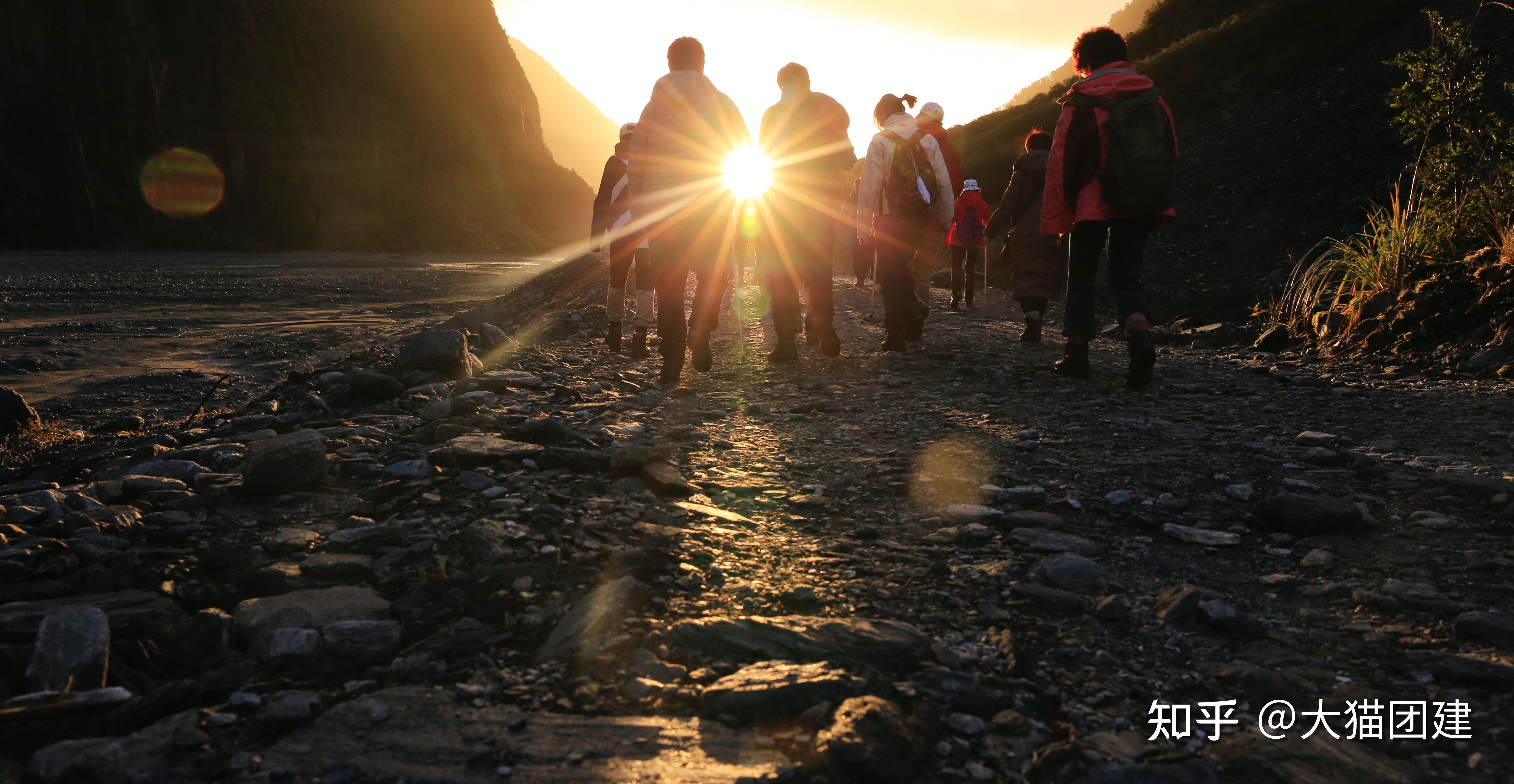 团队户外新手徒步需要注意什么