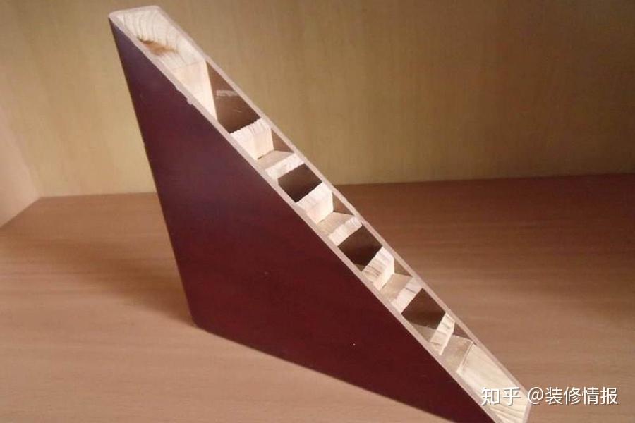 木门这个填充正常么?