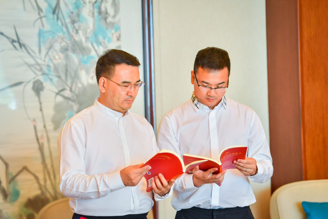 企业接班人是怎样成长的五四青年节