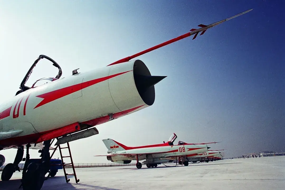 魔改歼7e首飞三十年你不曾知道的前世今生