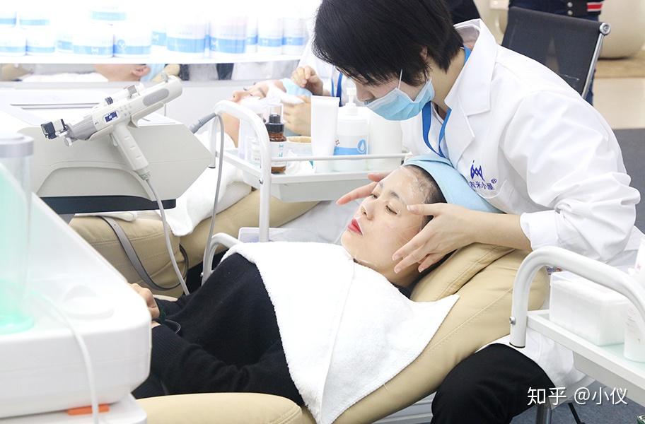 美容院拓客留客锁客难找到这几个原因客流量源源不断