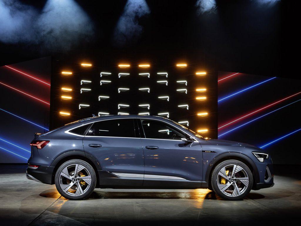 奥迪首款纯电动suv轿跑etronsportback真香