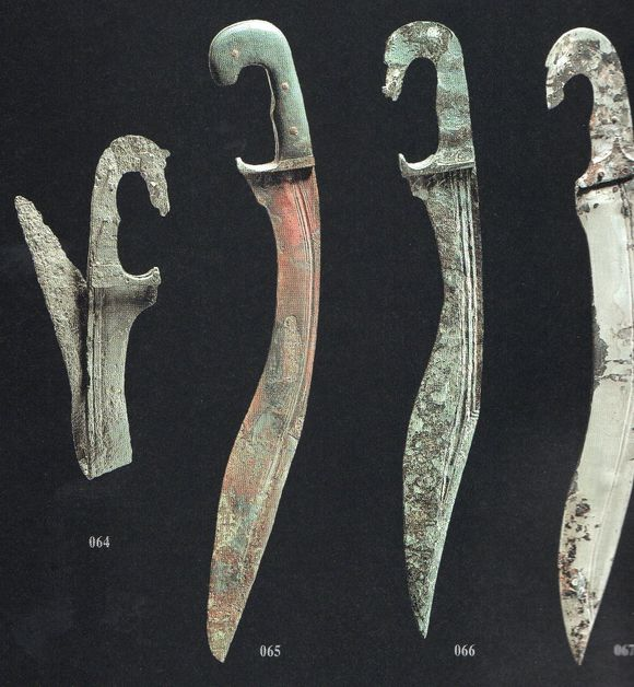 (希腊)(维京)还有中世纪的弯刃大砍刀falchion,德国的弯刀curved