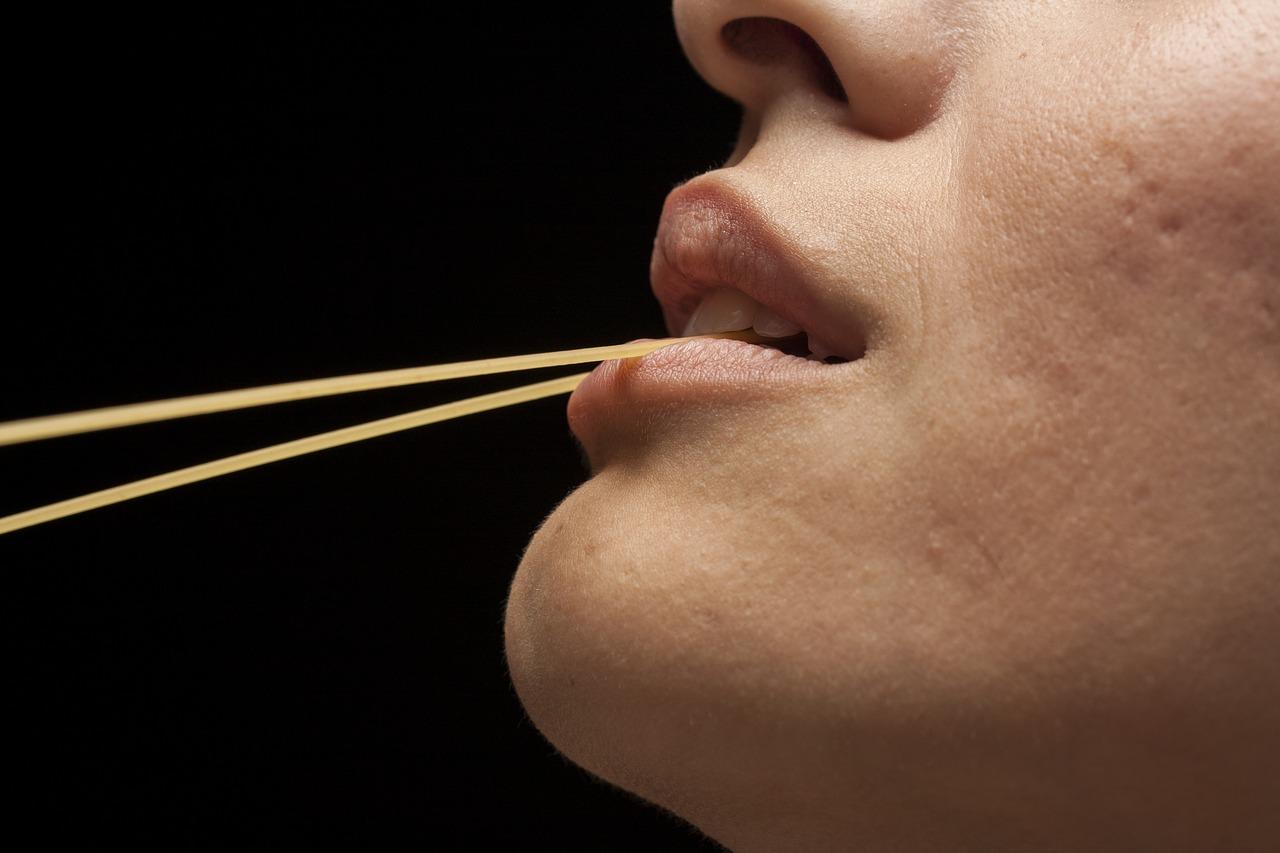 2. 消费者行为研究