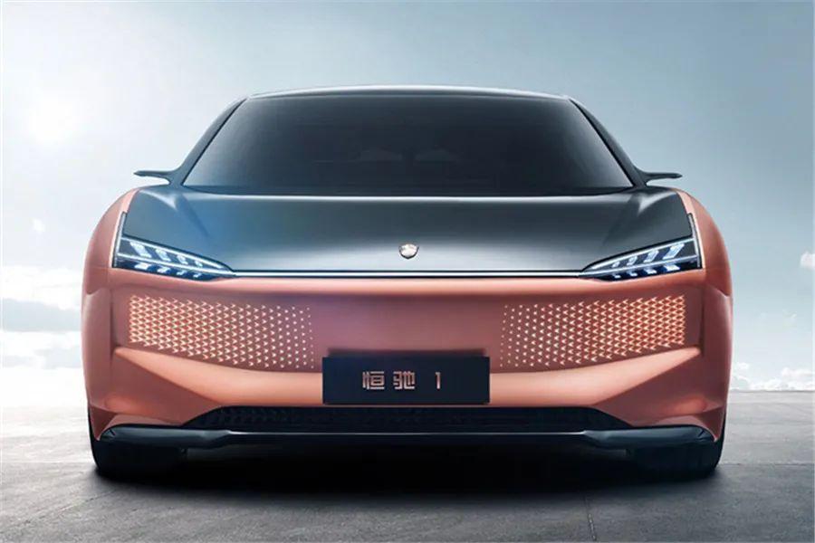 起手俩王四个二恒驰这副牌该怎么打