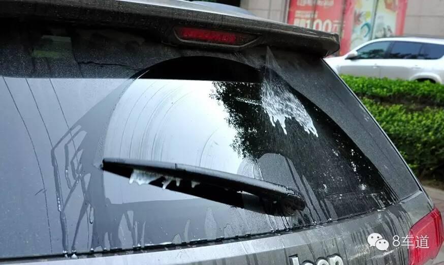 你的雨刷器有没有出现过异响呢?如果有就需要注意到底是什么原因了.