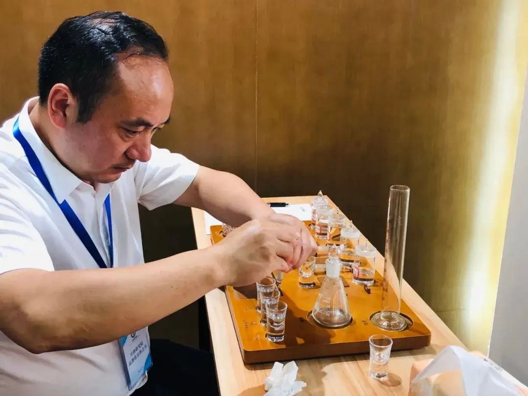 成为品酒俱乐部会员近距离感知白酒无限魅力