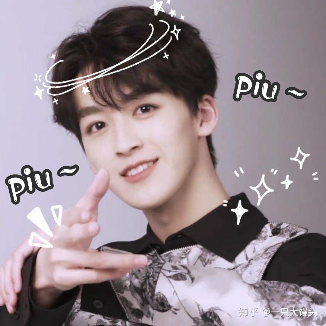 何洛洛有哪些搞笑的表情包