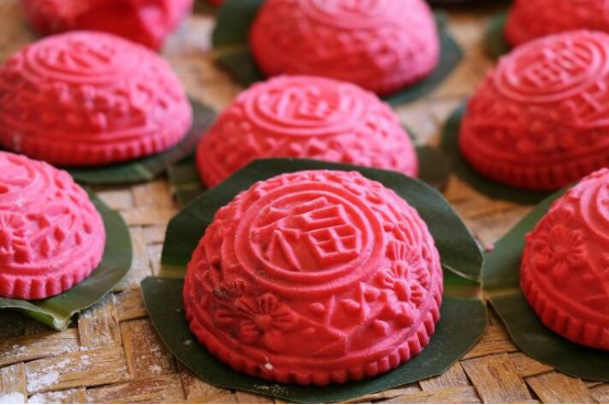 福建莆仙地区特色小吃:红团