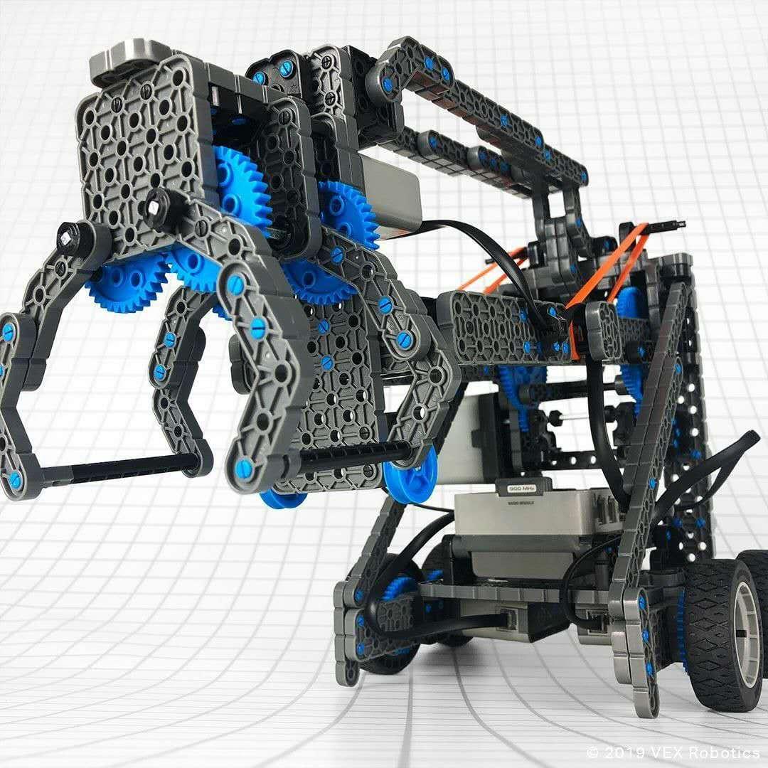 设计却很巧妙~超详细的搭建手册已在vex中文论坛和vex教育机器人百度