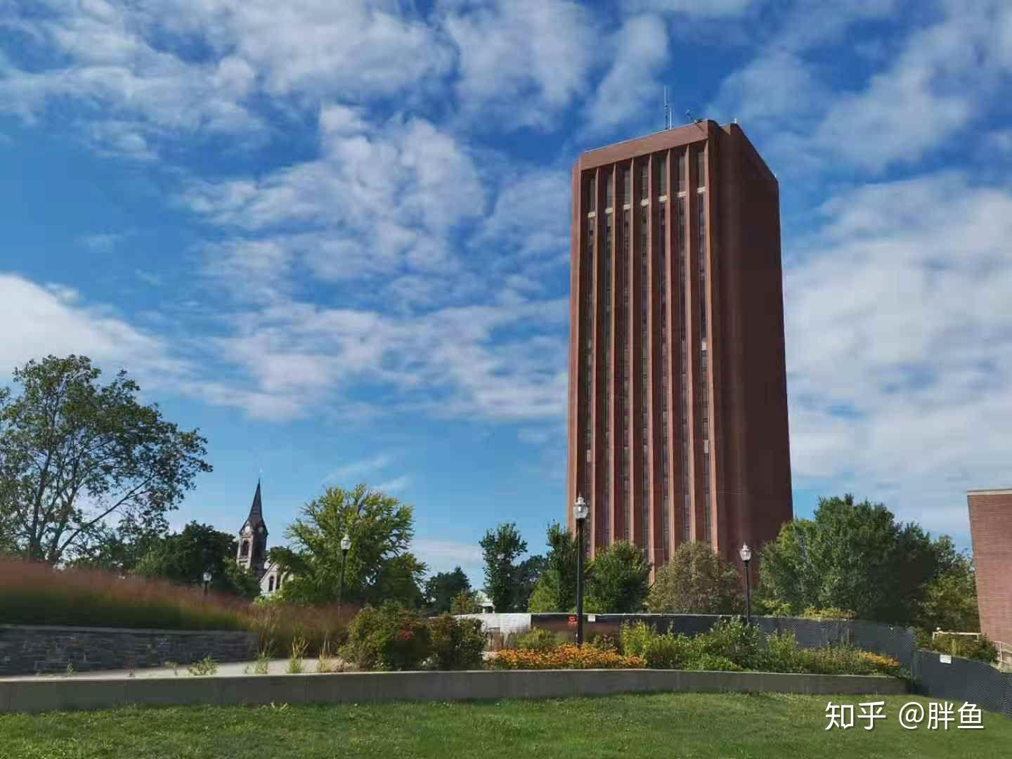 马萨诸塞大学(麻省大学阿姆赫斯特分校)