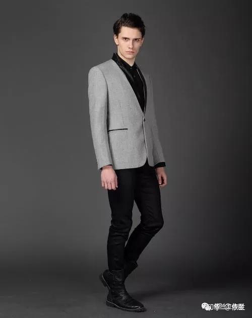 灰色西装才是真时尚看完这几款套西果断选择灰色