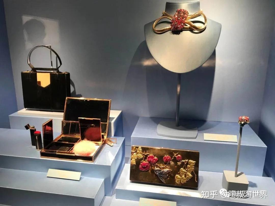 —看梵克雅宝的策展