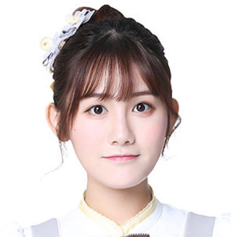 snh48成员学历图片