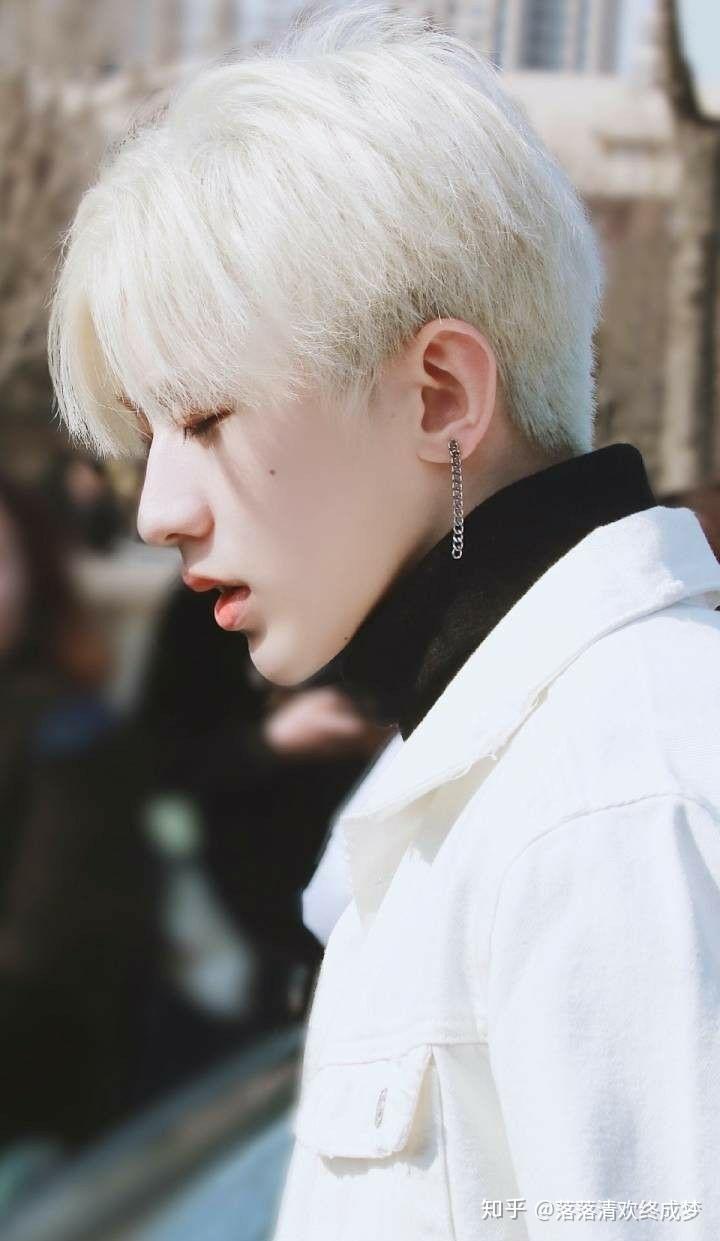 蔡徐坤首个代言养生堂面膜就收获了这么好的成