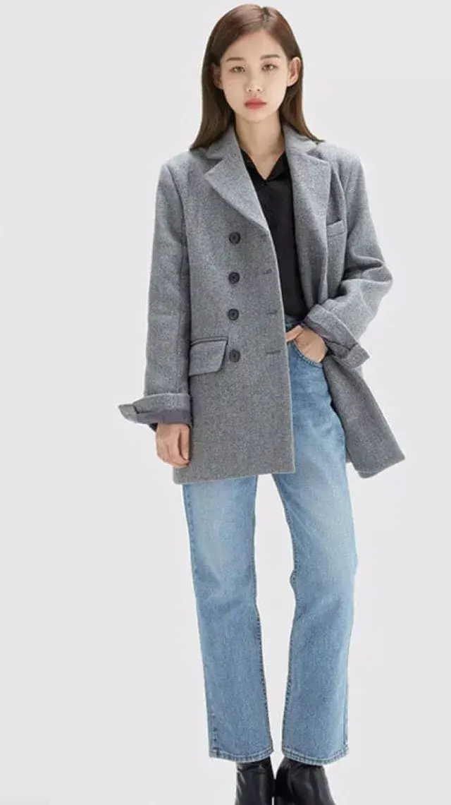 冬天穿衣讲究的是质感怎样的衣服穿起来就很高级