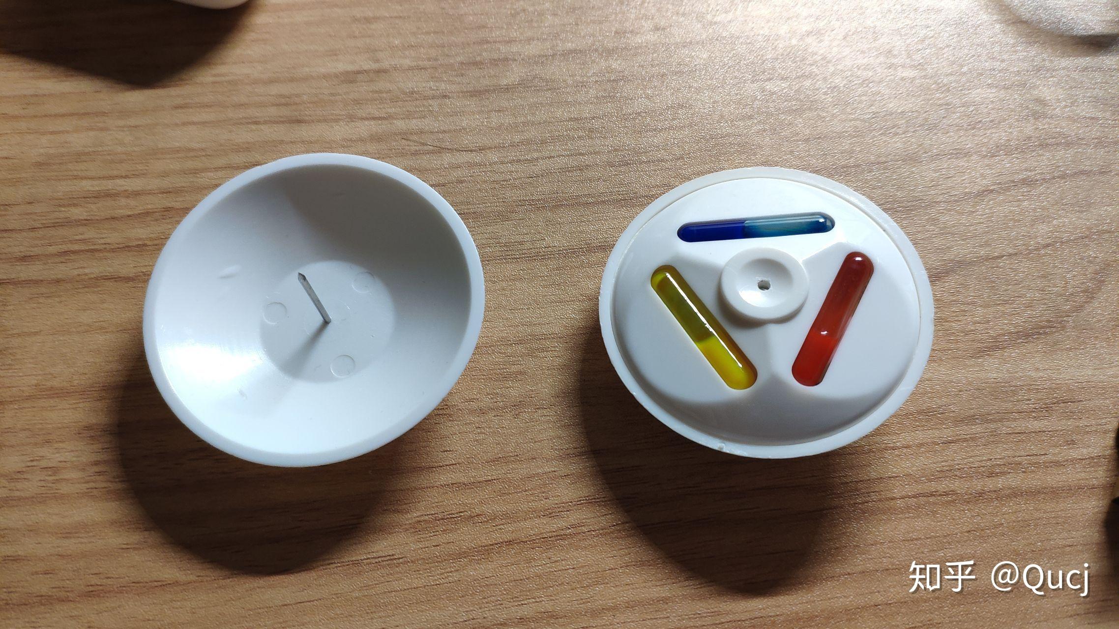 优衣库防盗扣如何解开