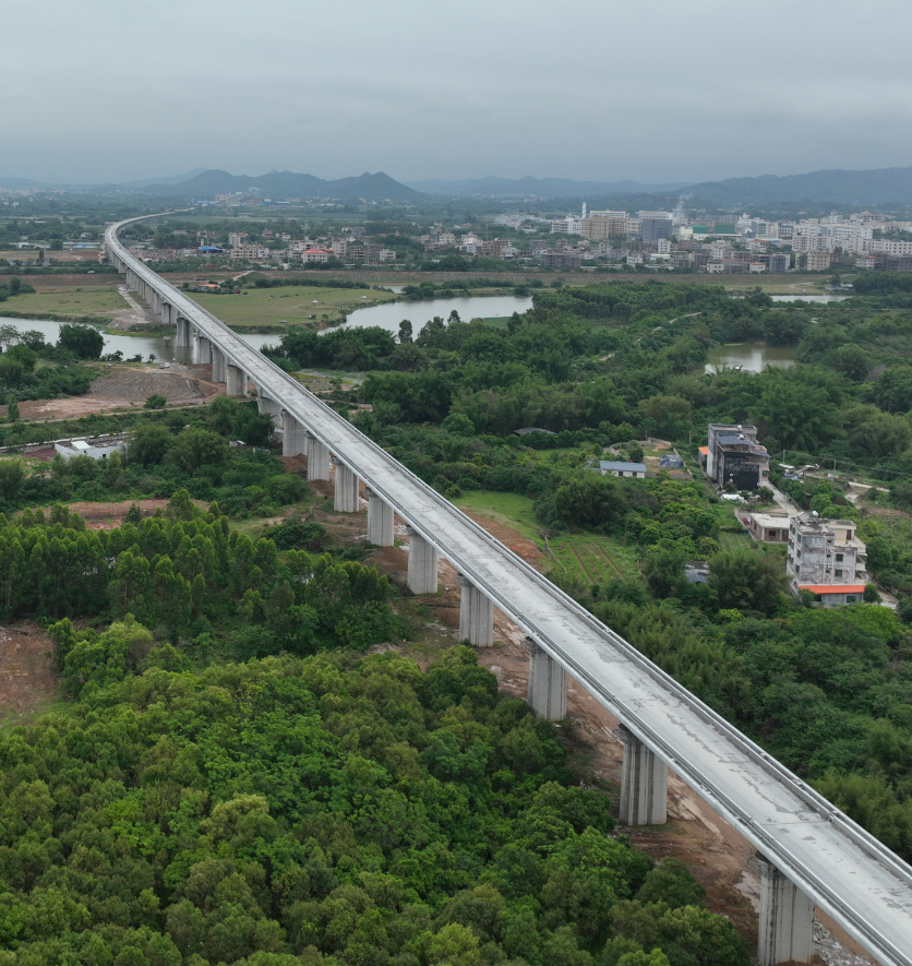 广汕高铁图片图片