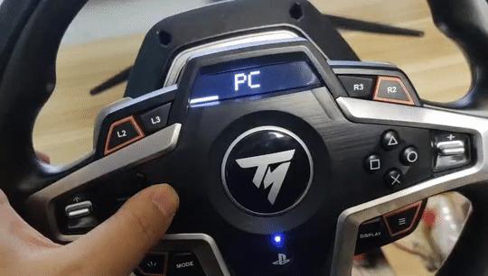 老司机开车打方向盘视频 v2-0a46e2cc6c94f3c1d15565caf21723d8_r.jpg