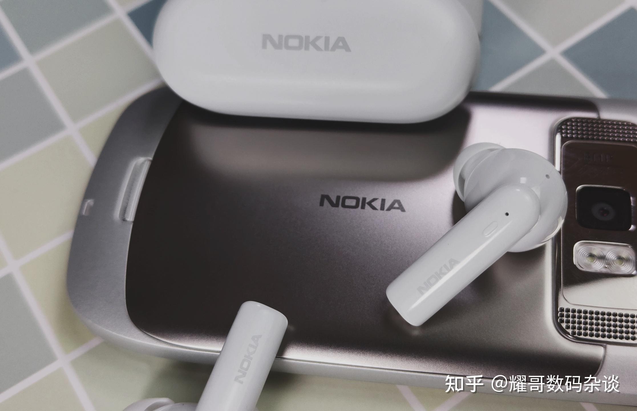 性价比颇高的真无线蓝牙耳机诺基亚e3102数显电量环保材质