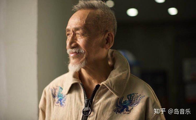 大师陈彼得,74岁登上《好声音》却无人转身