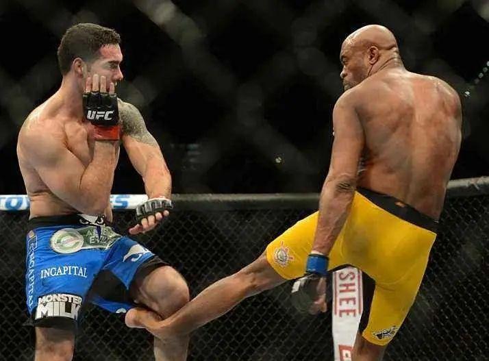 如何看待ufc261魏德曼断腿? - 知乎