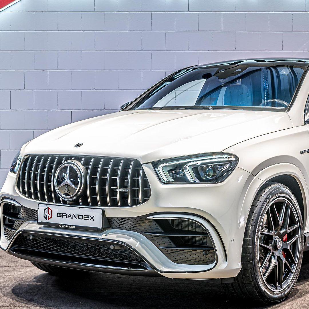 全新奔驰amg gle 63s轿跑实拍,动力表现很强悍 - 知乎