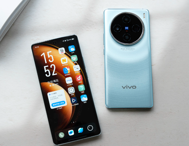 100倍变焦旗舰突降至3437元,16gb 256gb 120w快充,vivo太猛了