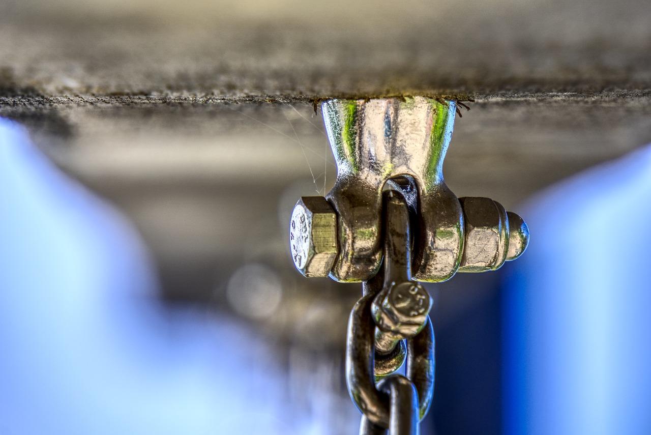 4. 屏幕维修成本