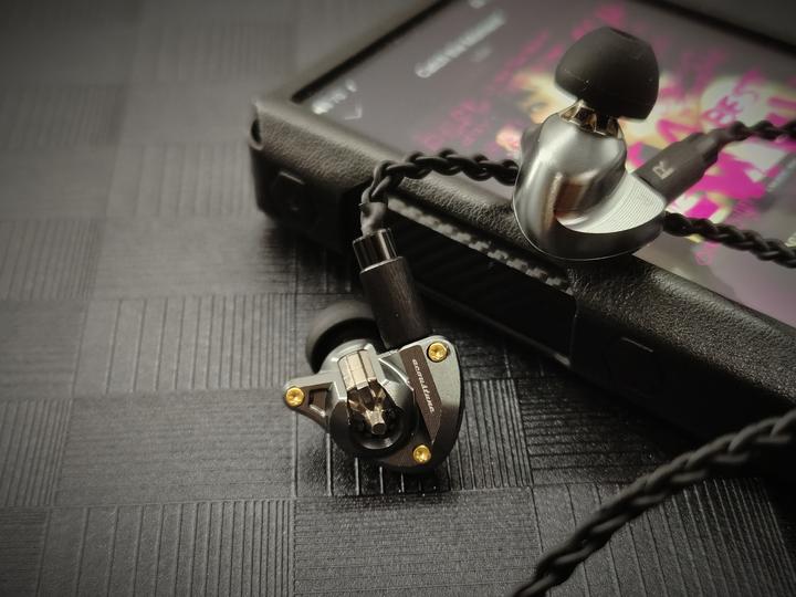 万金油的进阶之选——Acoustune HS1790Ti动圈耳机主观体验报告- 知乎