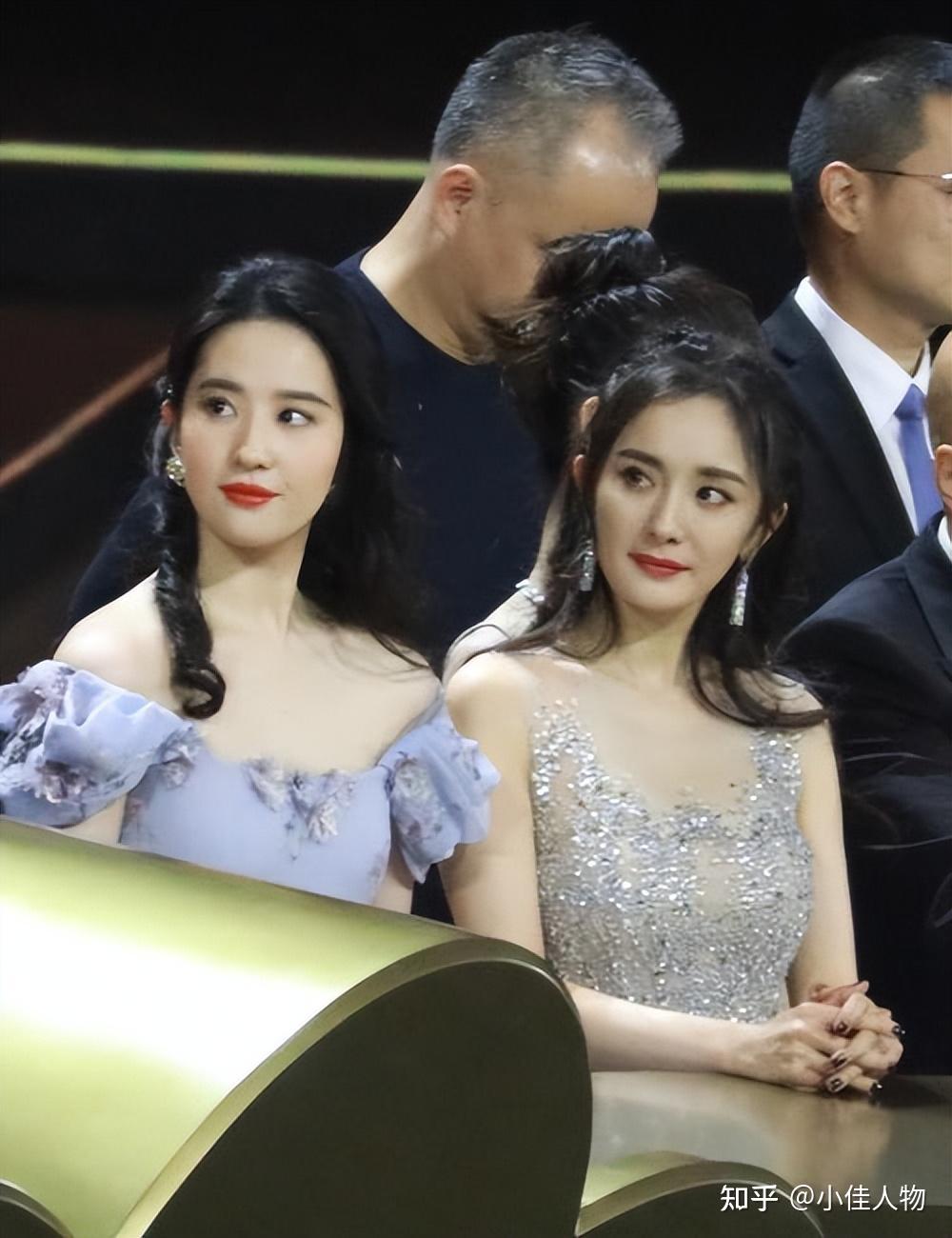 杨幂与赵丽颖14年为顶流明争暗斗终于要分出输赢了