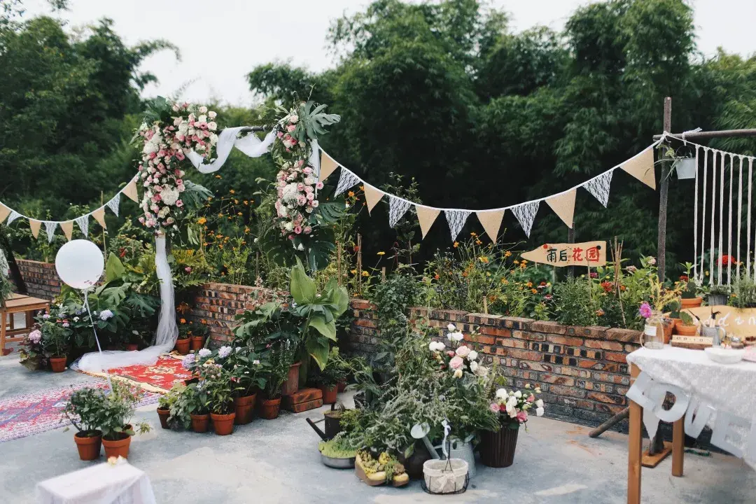 乡下只能办流水席她把老家小院爆改成小型婚礼现场美翻了