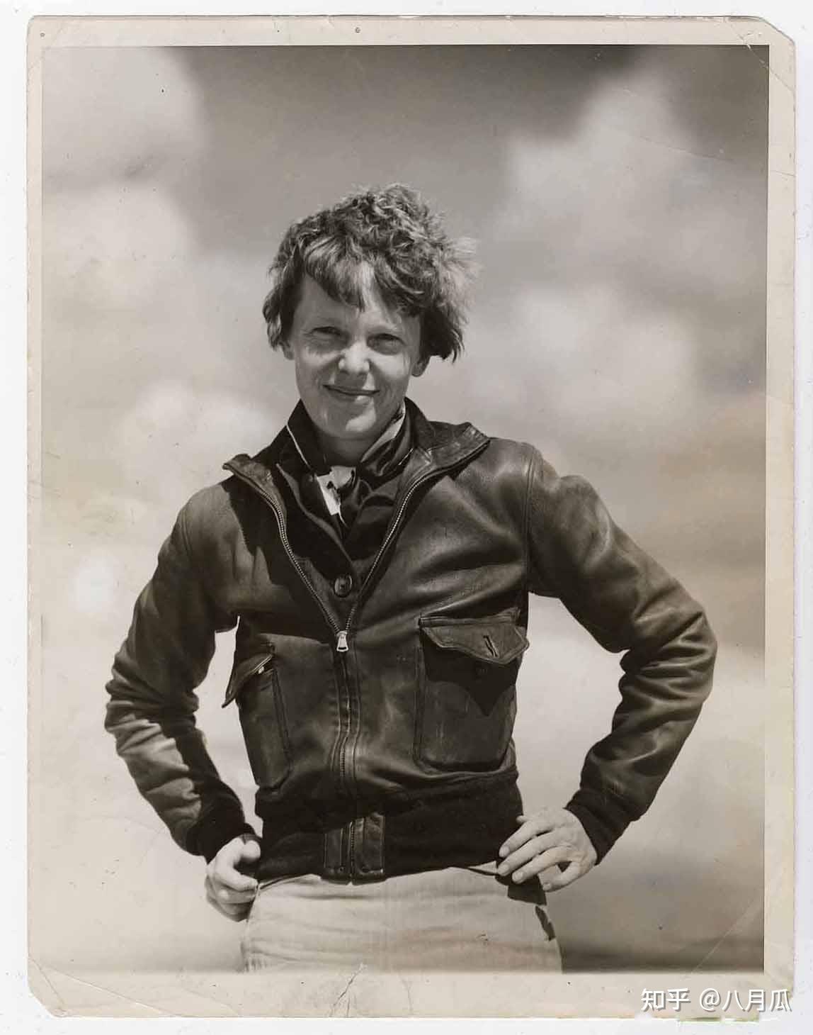 耗资400万美元出动航空母舰搜救的女飞行家结果被螃蟹吃了