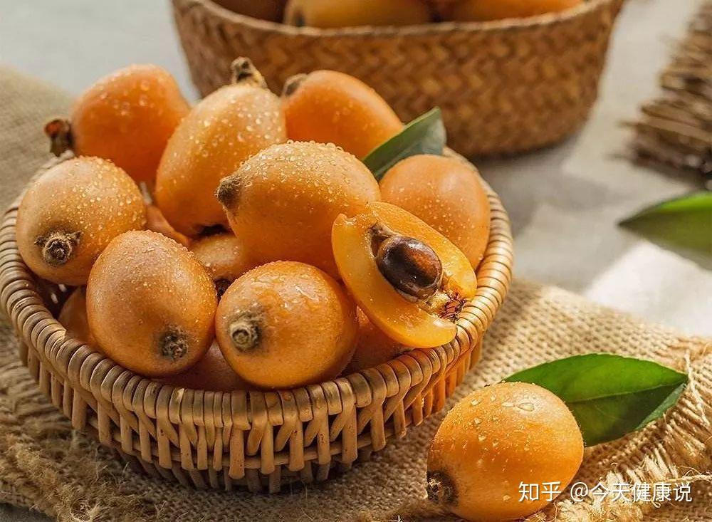 枇杷有哪些毒性和禁忌3,其次,对于体型肥胖,减肥瘦身的患者要避免进食