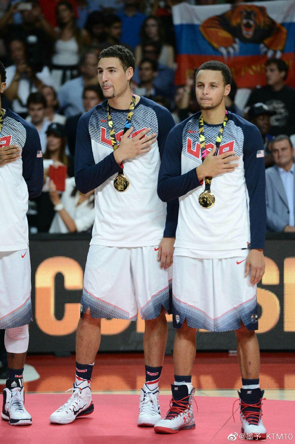 有没有水花兄弟的特帅图片分享一下? - 知乎