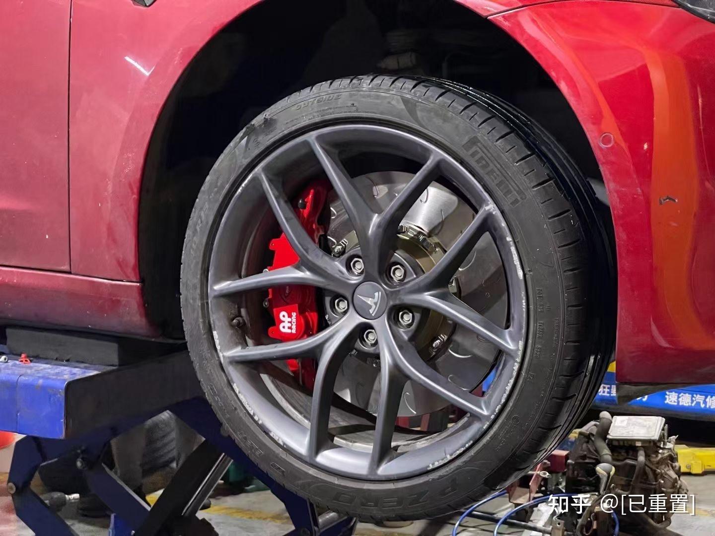 特斯拉model3刹车改装ap9562六活塞刹车卡钳行车安全
