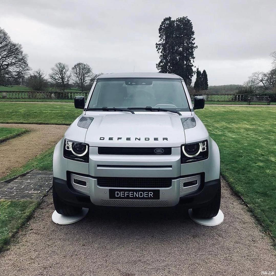 不再采用非承载式车身的路虎卫士 你愿意花80万买吗?