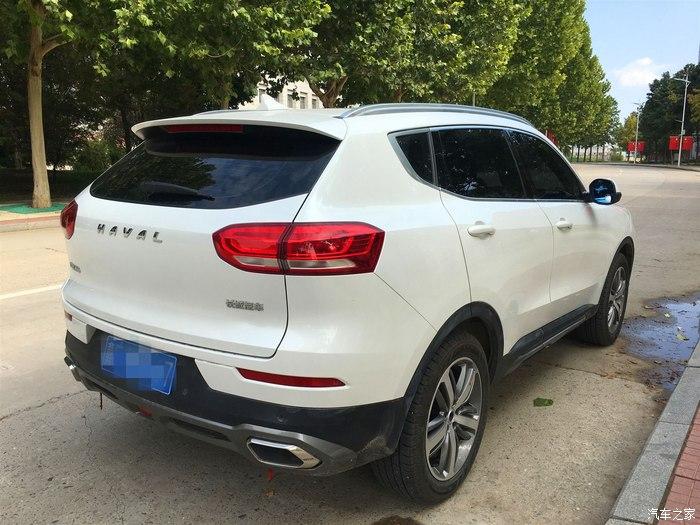 购车一年半车主聊聊h6用车感受下面欣赏欣赏漂亮哈弗h6吧