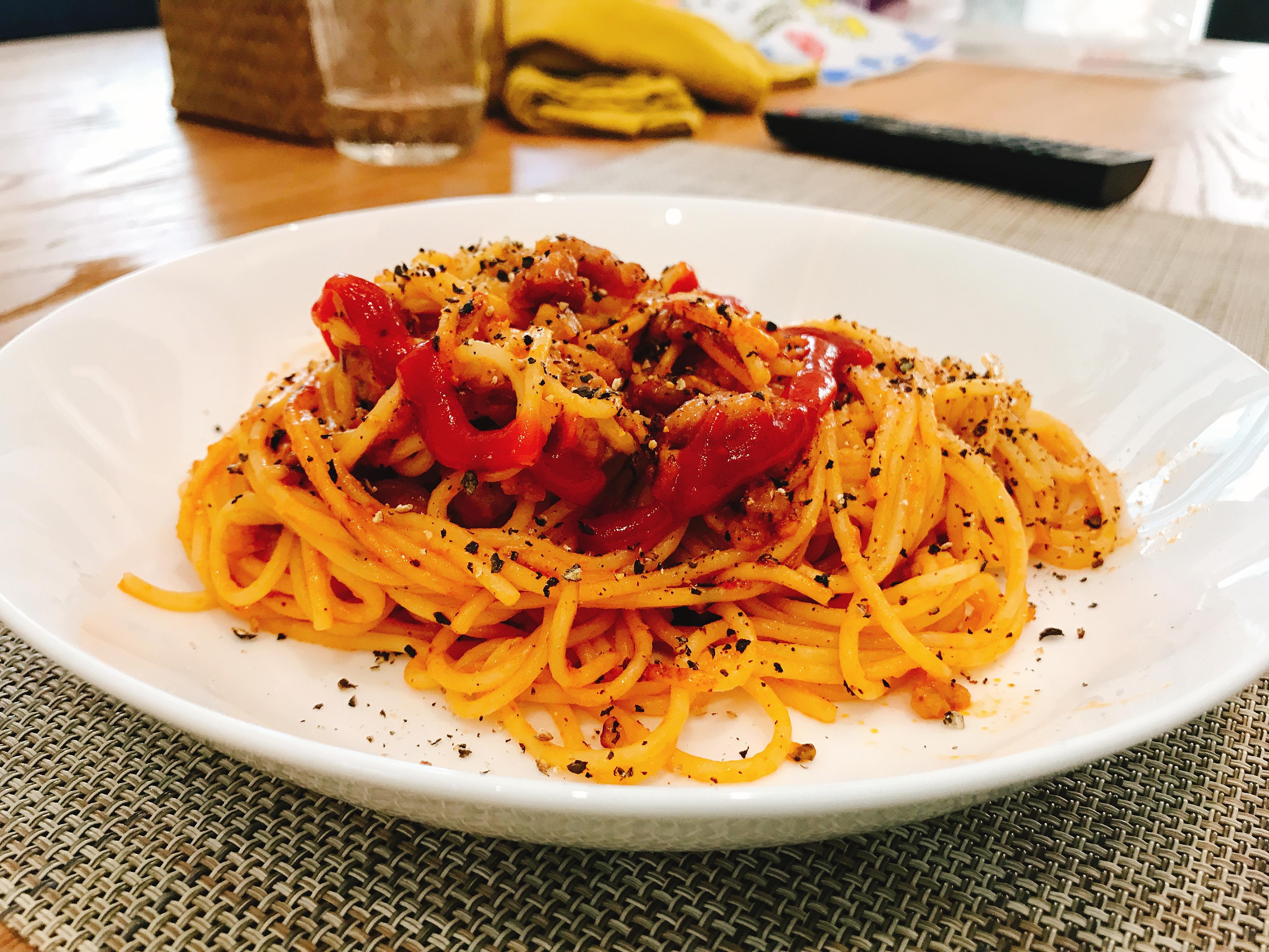 怎么做西红柿拌面才好吃 v2-0c3518a76137220870a3f1a20036f45c_r.jpg