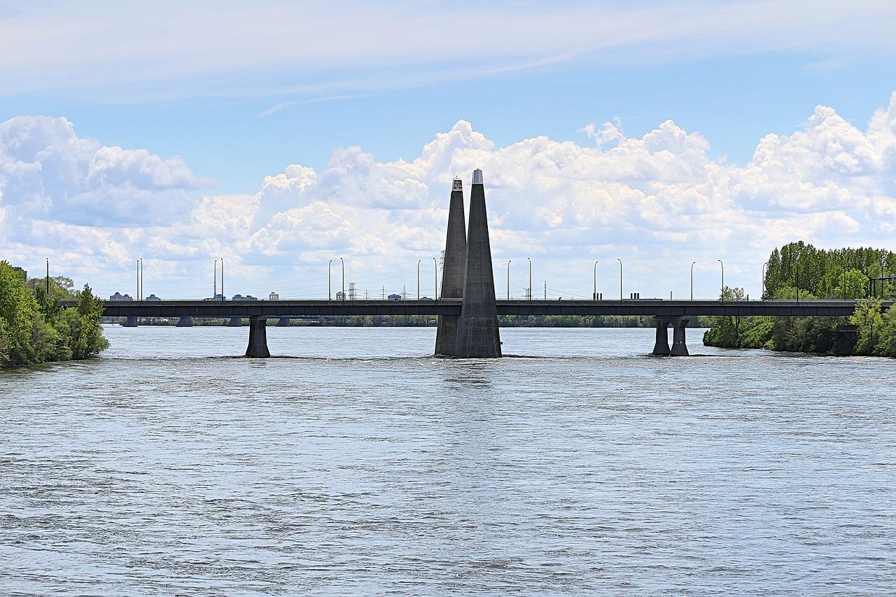 秦皇配套设施费多少