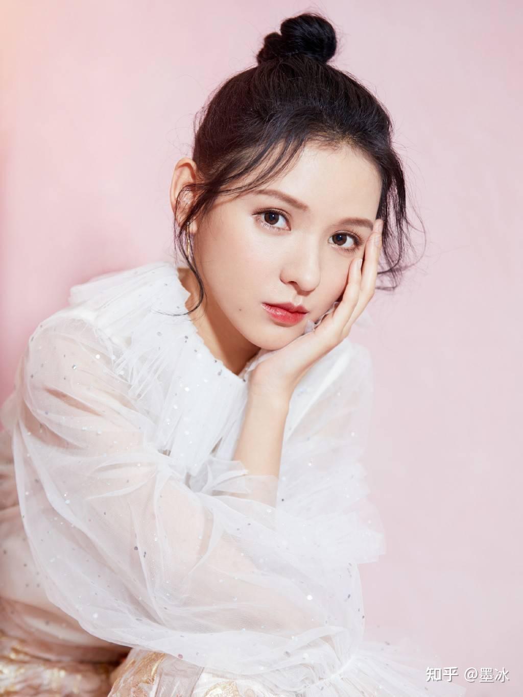 4位91年女艺人邓紫棋能唱能跳热度高第4位成名经历堪比赵丽颖