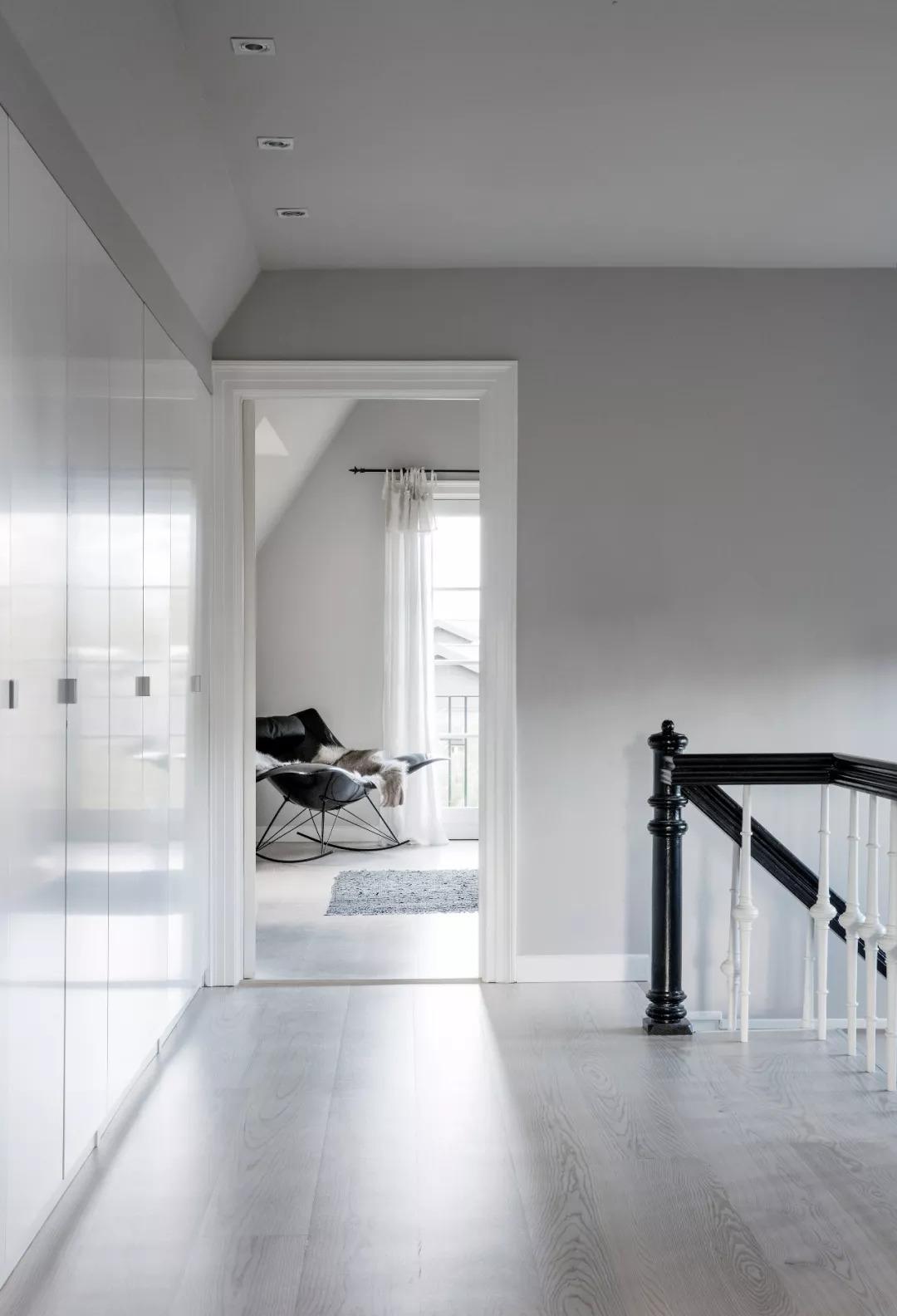 爱与温暖并存的家黑白灰设计也是暖调